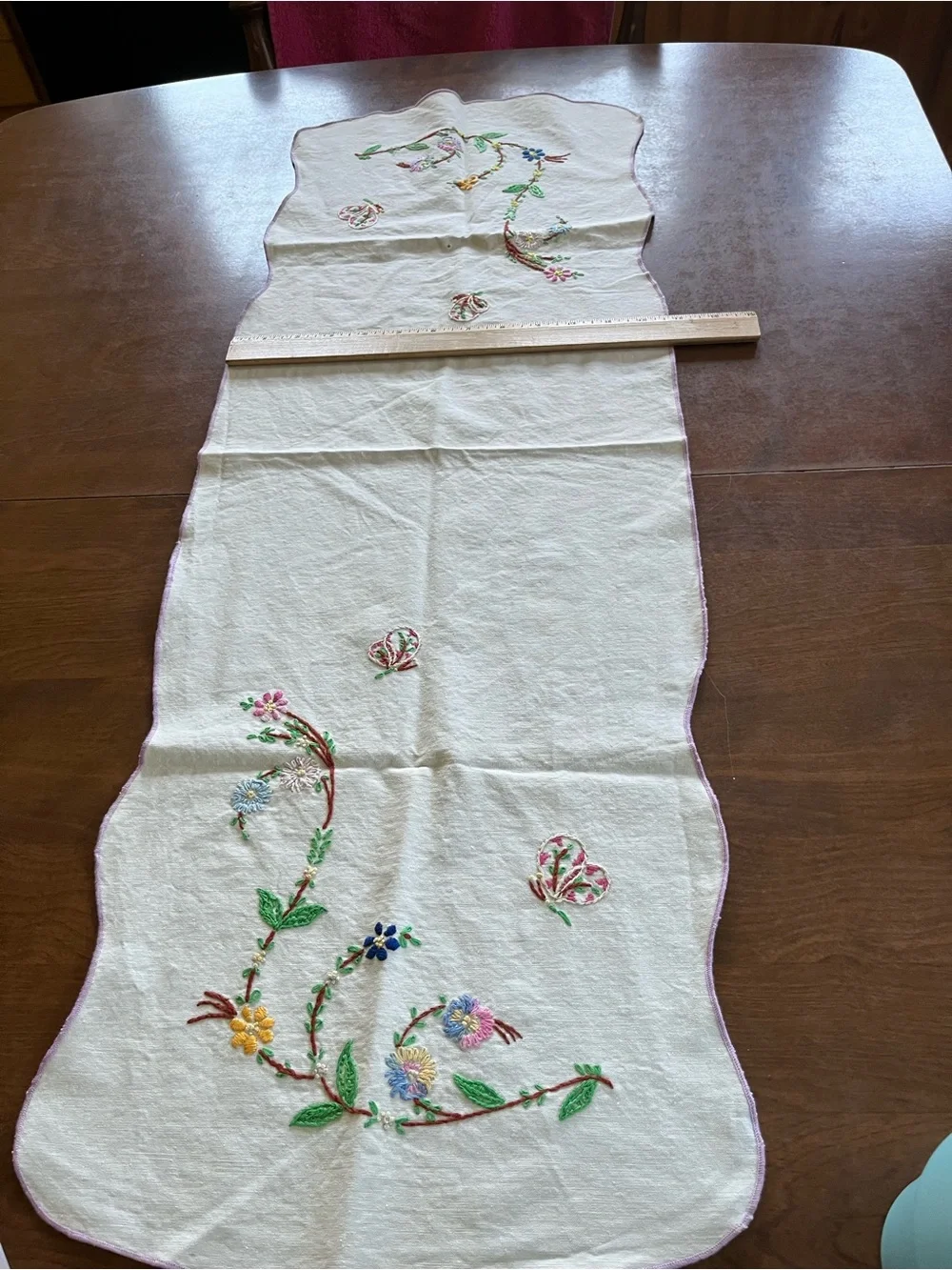 Vintage Hand-Embroidered Cream Floral Table Runner with Purple Trim